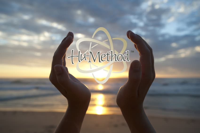 HuMethod Hands Holding Logo